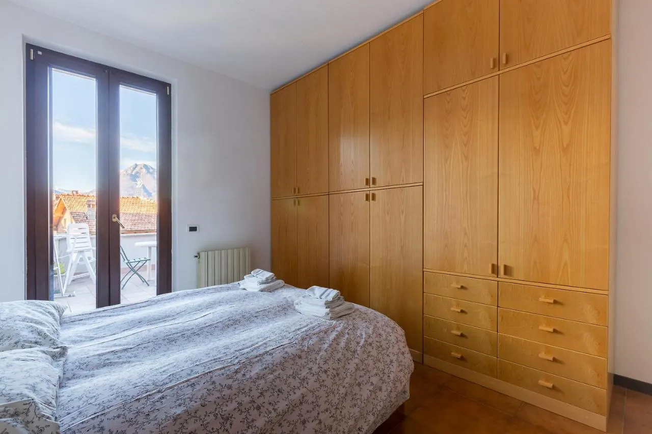 Apartment Mysa Properties - Casa Chicca, Flat With Lake View Terrace Perledo Italy