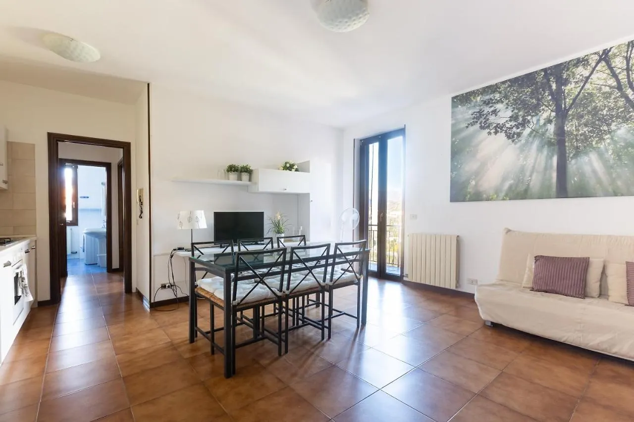 Mysa Properties - Casa Chicca, Flat With Lake View Terrace Perledo